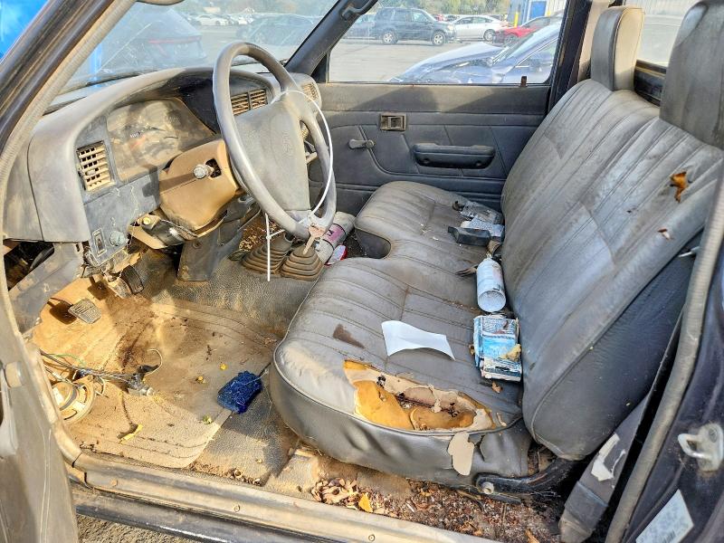70473696 :رقم المزاد ، JT4RN01P9N0034076 vin ، 1992 Toyota Pickup مزاد بيع