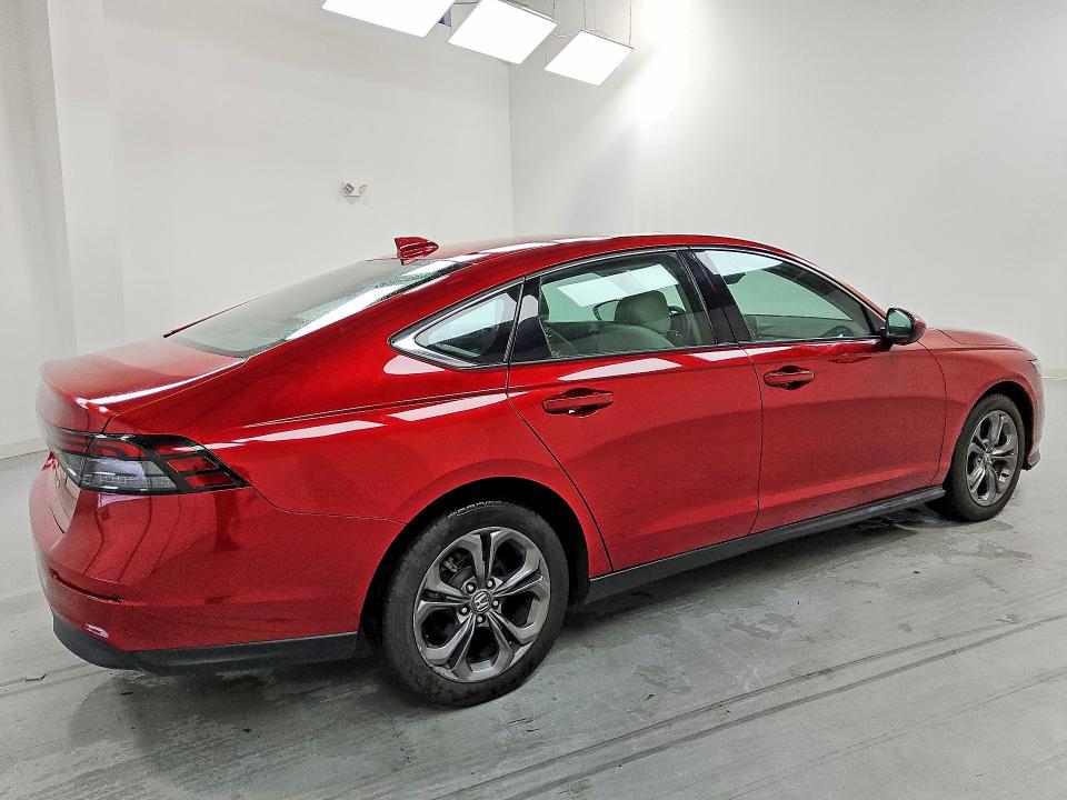 2024 Honda Accord მანქანა იყიდება აუქციონზე, vin: 1HGCY1F32RA050842, აუქციონის ნომერი: 69746726