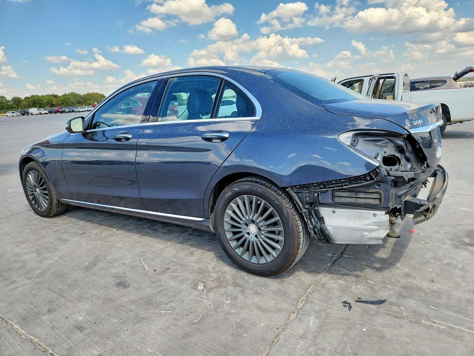 67271016 :رقم المزاد ، 55SWF4KB0GU131115 vin ، 2016 Mercedes-benz C مزاد بيع