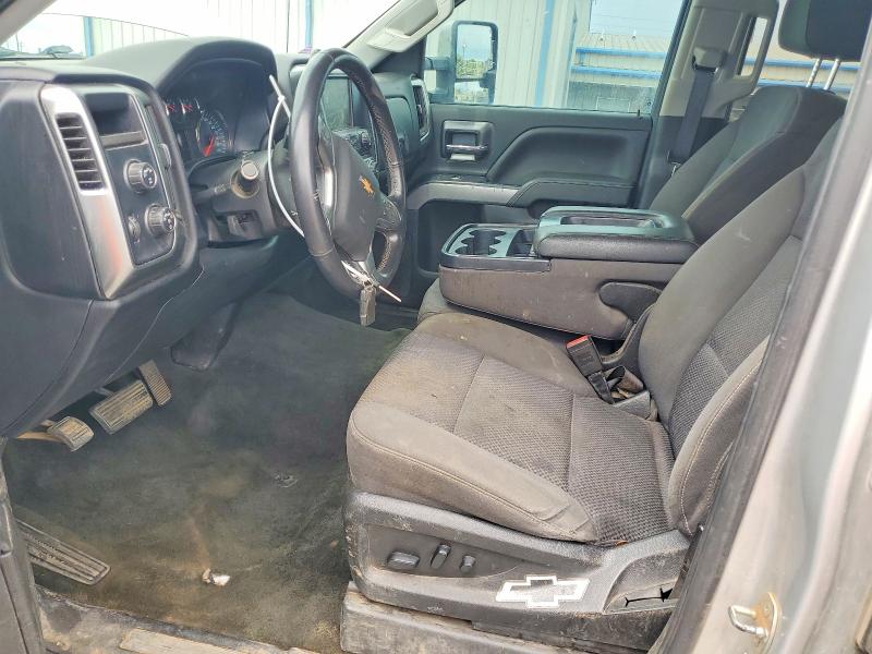 Продаж на аукціоні авто 2018 Chevrolet Silverado, vin: 3GCUKREC7JG468839, номер лоту: 68150456
