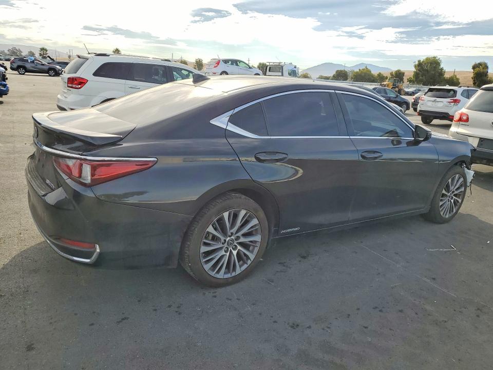 2020 Lexus Es მანქანა იყიდება აუქციონზე, vin: 58AD21B19LU010891, აუქციონის ნომერი: 68068596