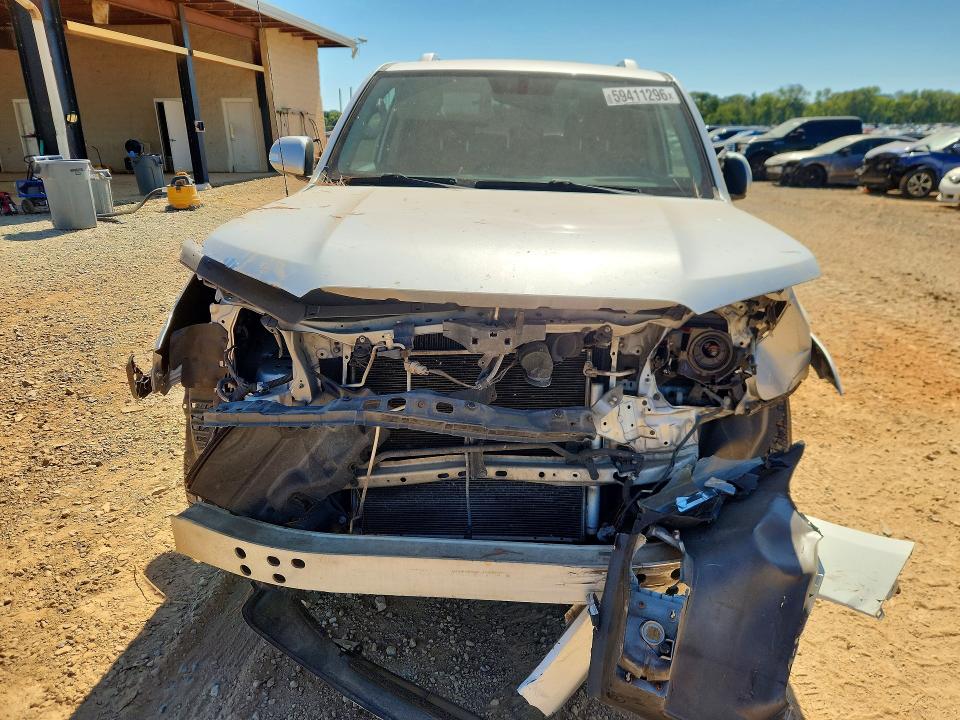 59411296 :رقم المزاد ، JTEZU5JR0B5018442 vin ، 2011 Toyota 4runner مزاد بيع