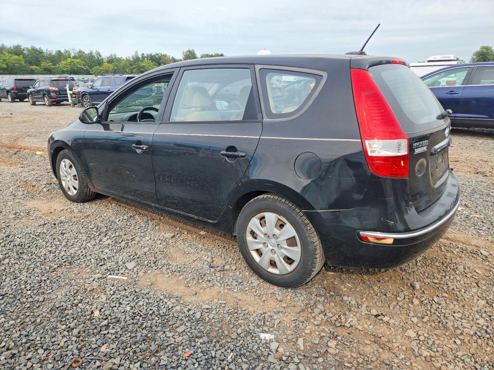 70501996 :رقم المزاد ، KMHDB8AE9AU085589 vin ، 2010 Hyundai Elantra Touring مزاد بيع