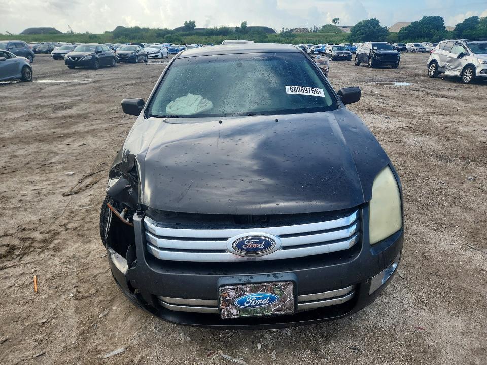 68069766 :رقم المزاد ، 3FAFP08106R102318 vin ، 2006 Ford Fusion مزاد بيع