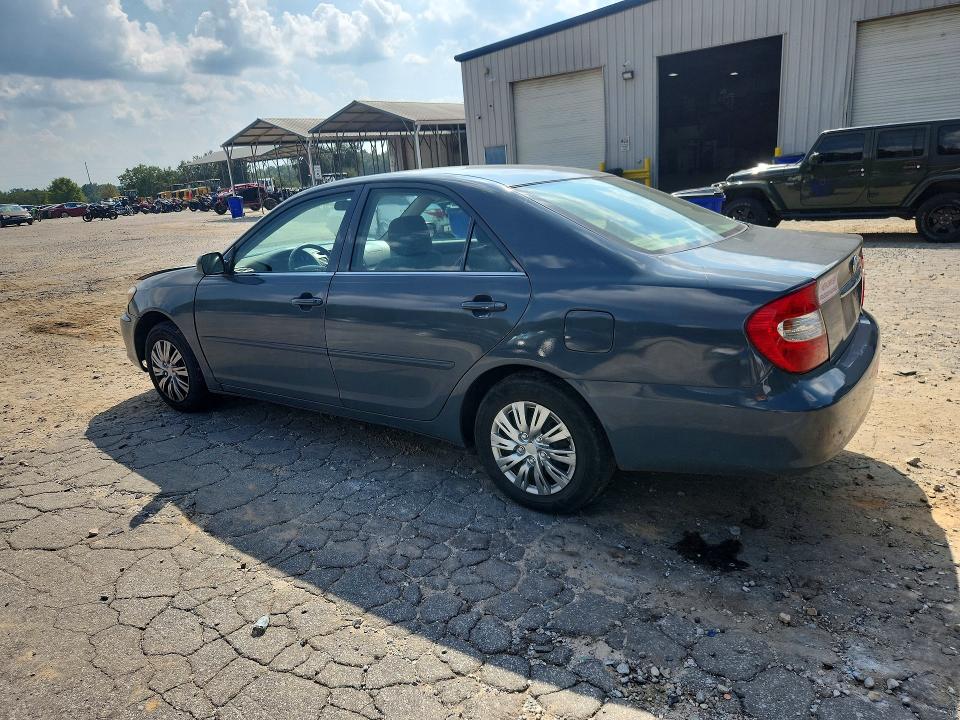 68960796 :رقم المزاد ، 4T1BE32K34U908432 vin ، 2004 Toyota Camry مزاد بيع