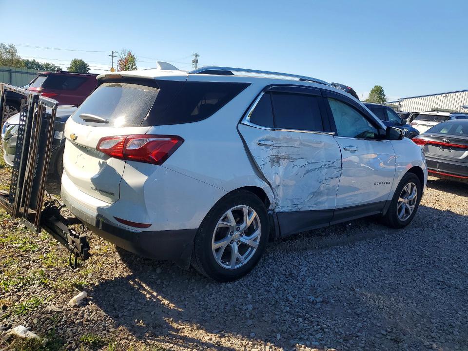 Продажа на аукционе авто 2020 Chevrolet Equinox, vin: 3GNAXXEV1LS674918, номер лота: 70429356