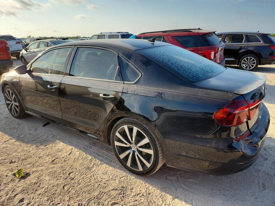 2018 Volkswagen Passat მანქანა იყიდება აუქციონზე, vin: 1VWJM7A3XJC036222, აუქციონის ნომერი: 68082046