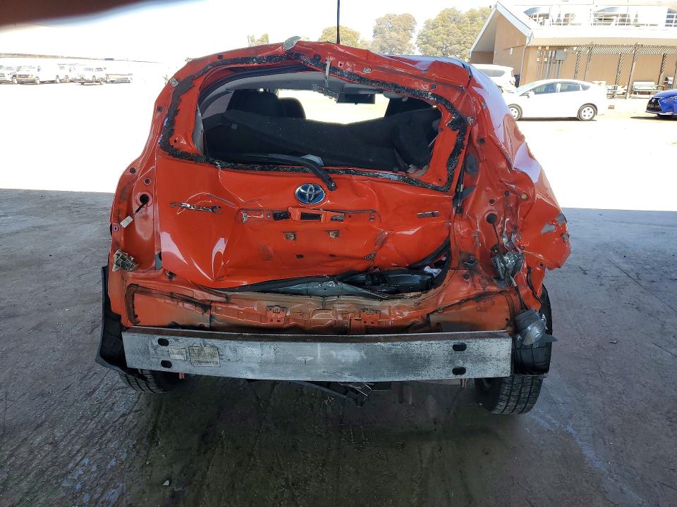 70340426 :رقم المزاد ، JTDKDTB38D1050313 vin ، 2013 Toyota Prius C مزاد بيع