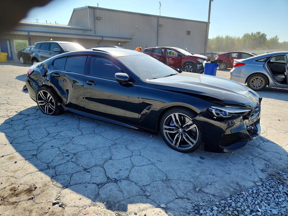 68070946 :رقم المزاد ، WBAGV4C09NCJ40764 vin ، 2022 Bmw 840xi مزاد بيع