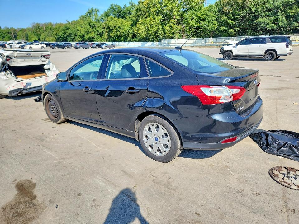 68014166 :رقم المزاد ، 1FAHP3F29CL464311 vin ، 2012 Ford Focus مزاد بيع