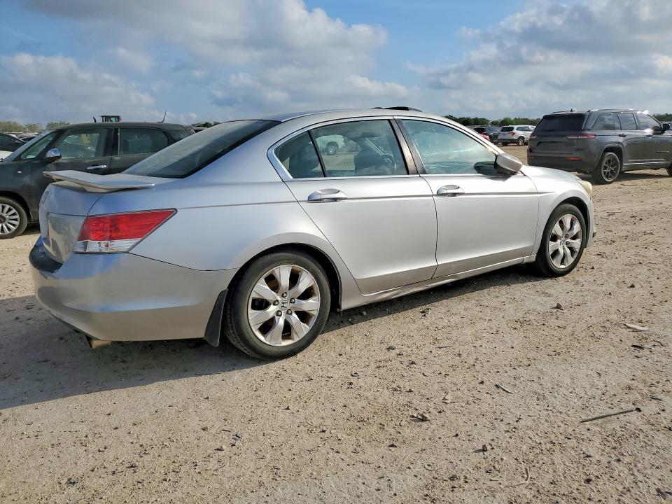 2010 Honda Accord მანქანა იყიდება აუქციონზე, vin: 1HGCP2F73AA190849, აუქციონის ნომერი: 69979646