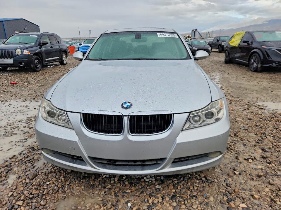 2007 Bmw 328 მანქანა იყიდება აუქციონზე, vin: WBAVC53517FZ80862, აუქციონის ნომერი: 69376886