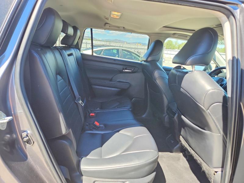 2022 Toyota Highlander მანქანა იყიდება აუქციონზე, vin: 5TDHZRBH6NS589124, აუქციონის ნომერი: 67921216
