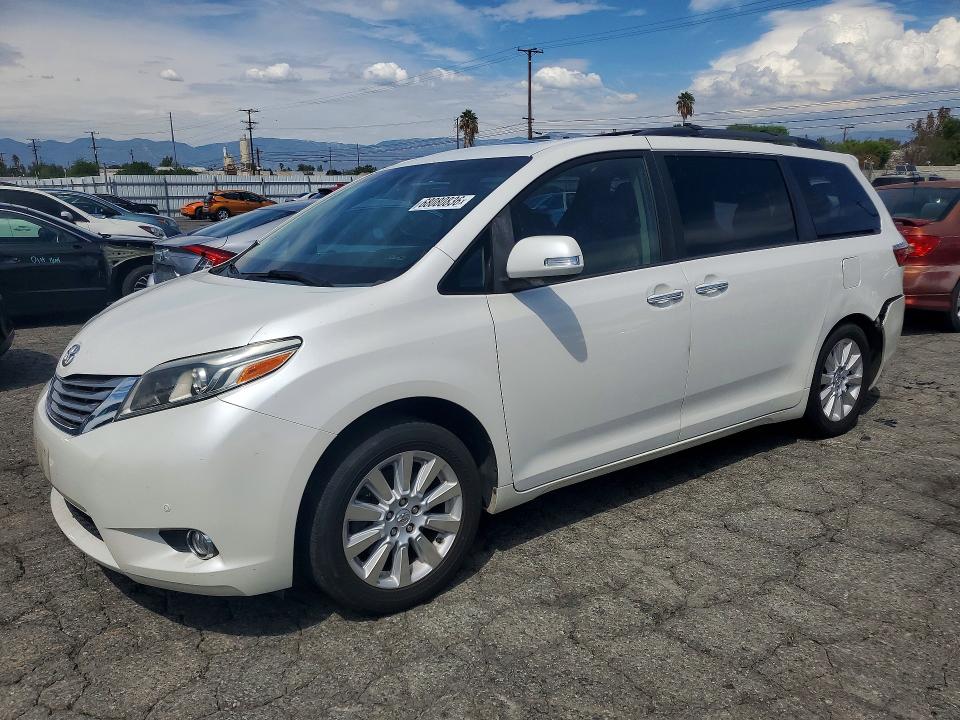 Продаж на аукціоні авто 2015 Toyota Sienna, vin: 5TDDK3DC4FS103767, номер лоту: 68080836