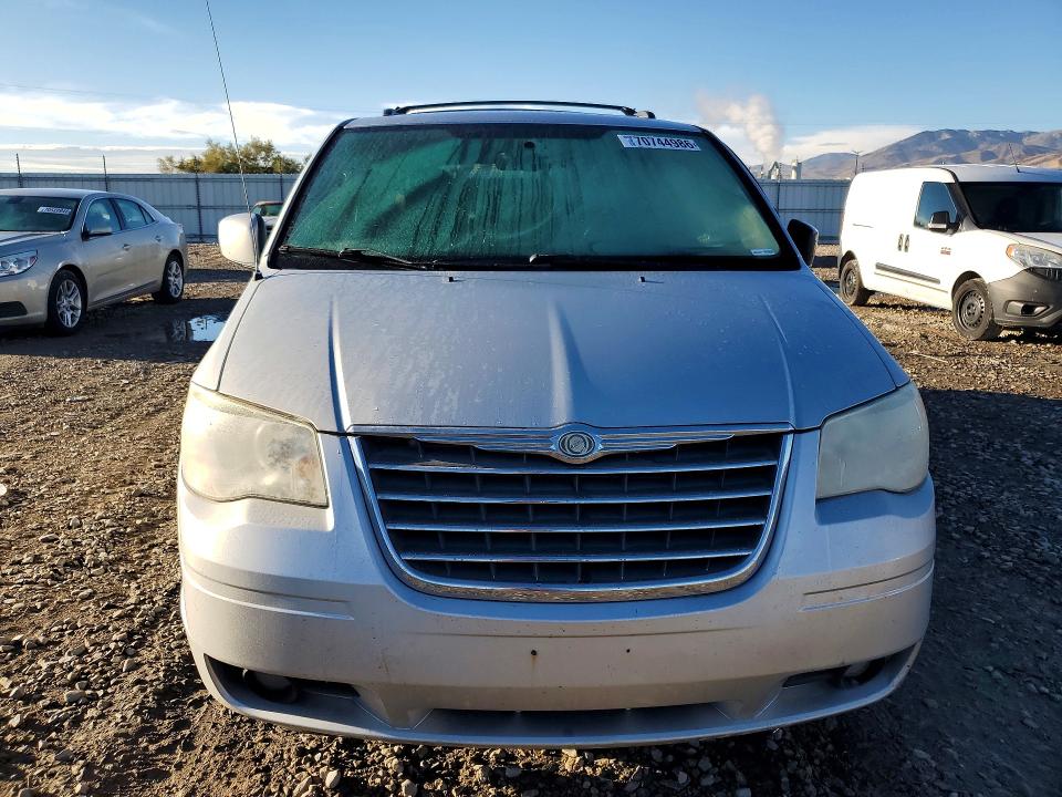 Продажа на аукционе авто 2010 Chrysler Town & Country, vin: 2A4RR5D14AR167931, номер лота: 70744986