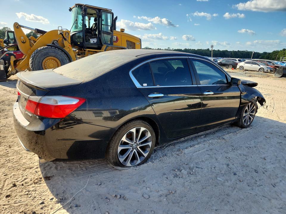 Продаж на аукціоні авто 2015 Honda Accord, vin: 1HGCR2F57FA258229, номер лоту: 69585656