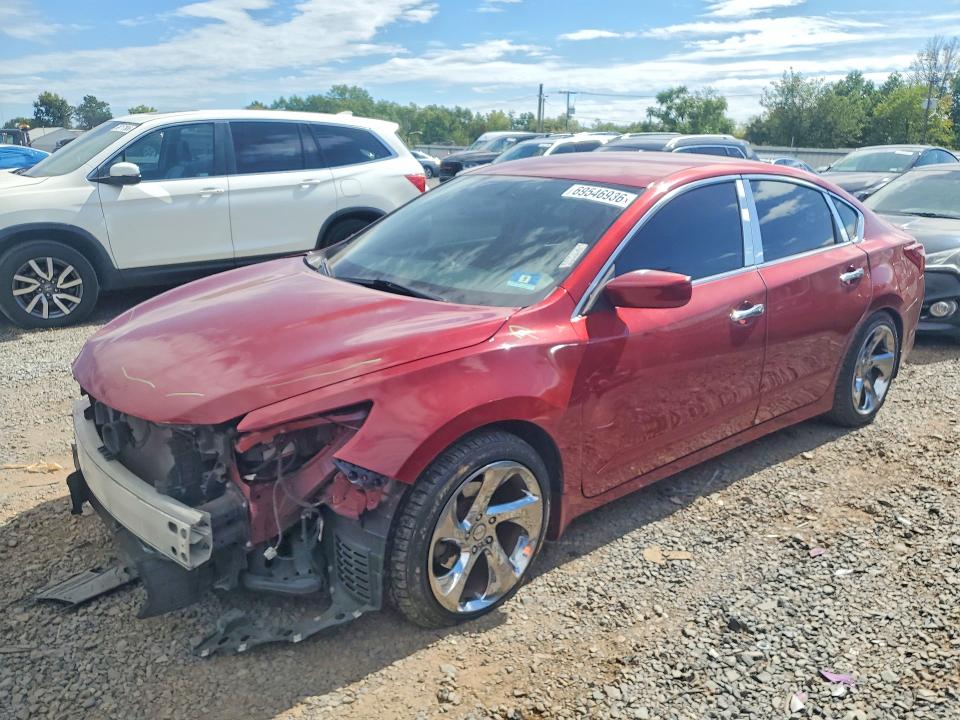 Auction sale of the 2018 Nissan Altima, vin: 1N4AL3APXJC293372, lot number: 69546936
