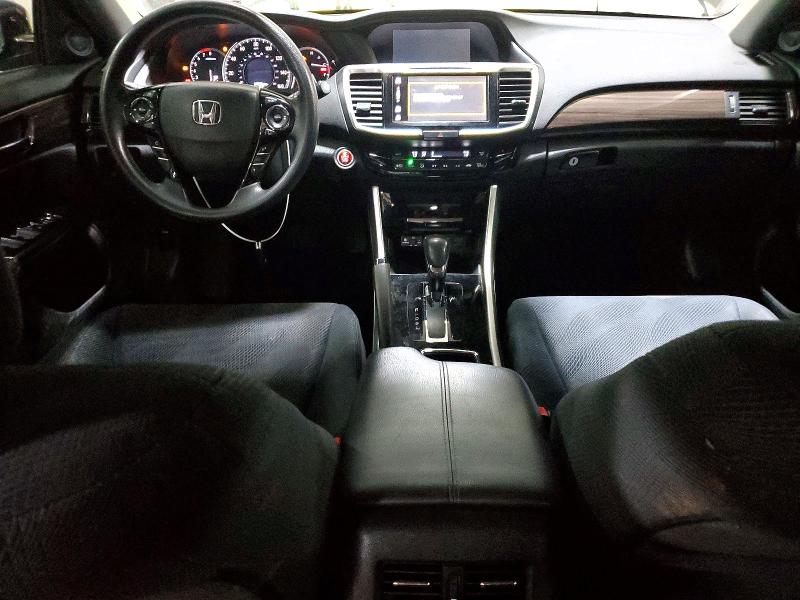 Auction sale of the 2016 Honda Accord, vin: 1HGCR2F00GA153120, lot number: 69392916