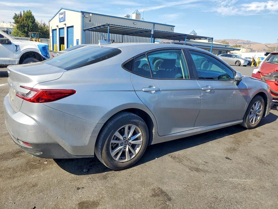 Продажа на аукционе авто 2025 Toyota Camry, vin: 4T1DBADK7SU002851, номер лота: 68410276