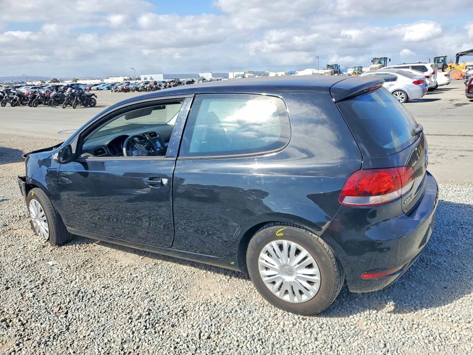69068176 :رقم المزاد ، WVWBB7AJ0AW230414 vin ، 2010 Volkswagen Golf مزاد بيع