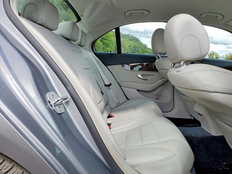 70056586 :رقم المزاد ، 55SWF4KBXFU035751 vin ، 2015 Mercedes-benz C مزاد بيع