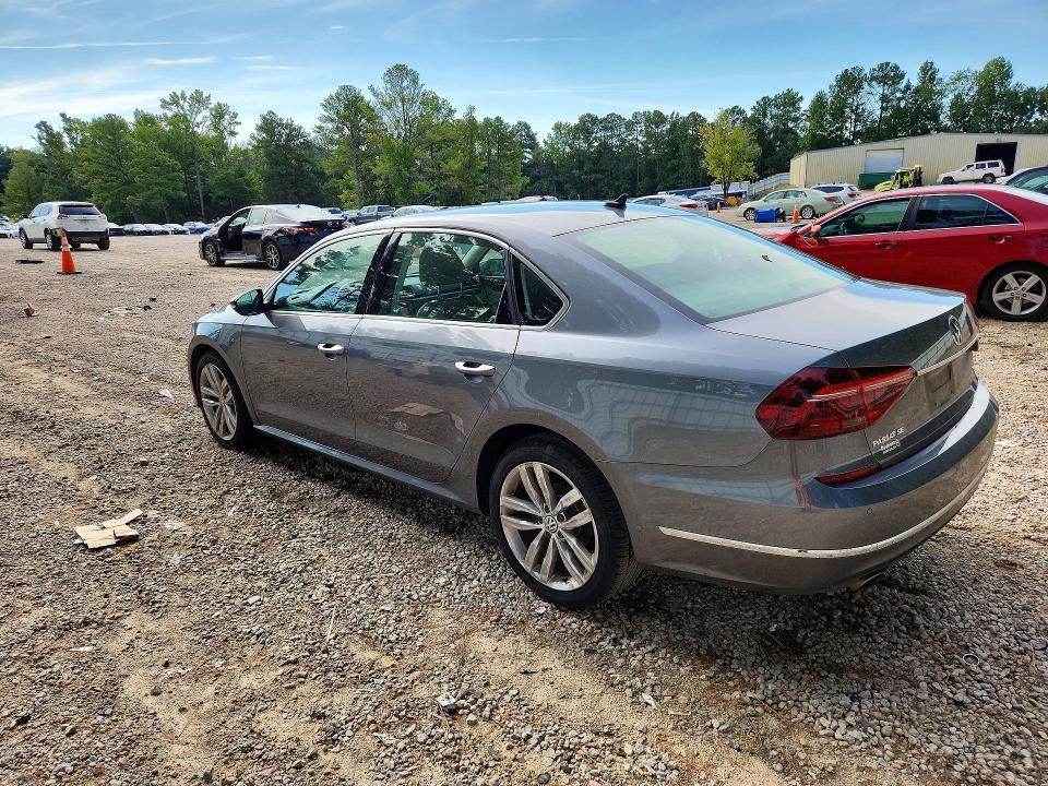 2018 Volkswagen Passat მანქანა იყიდება აუქციონზე, vin: 1VWBA7A37JC045327, აუქციონის ნომერი: 67961436