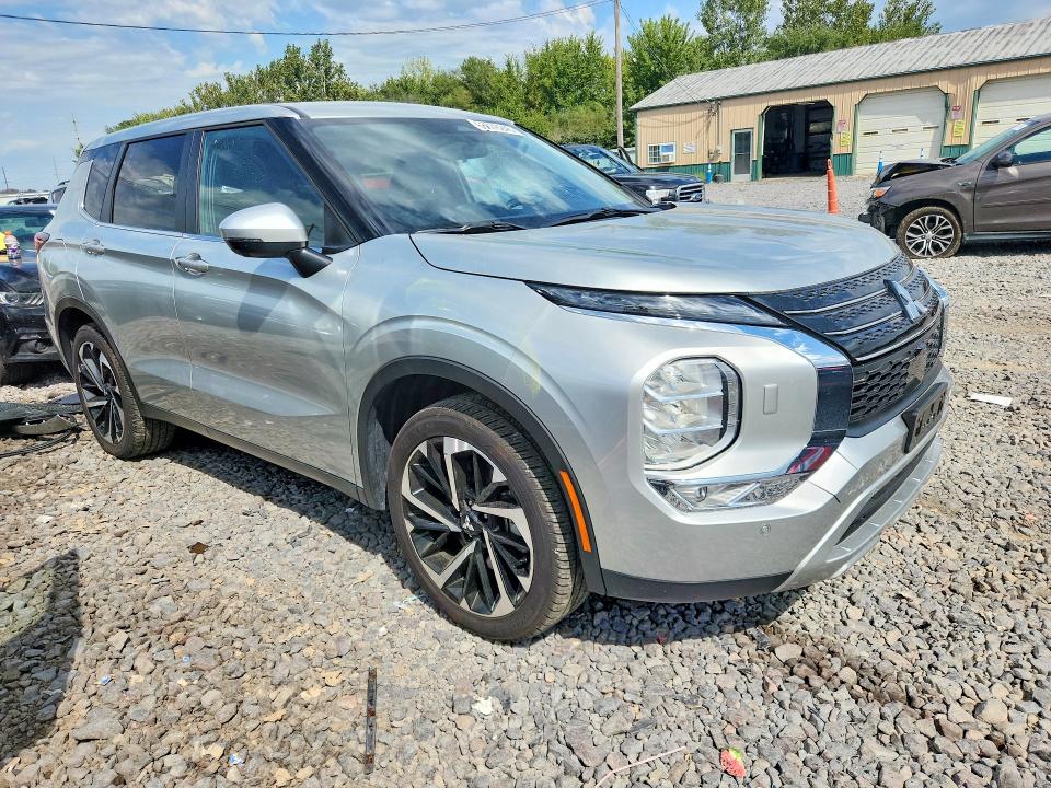 68678246 :رقم المزاد ، JA4J4VA82RZ088871         vin ، 2024 Mitsubishi Outlander مزاد بيع