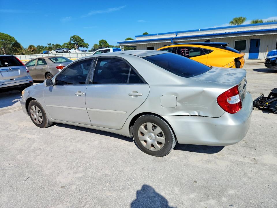 70773356 :رقم المزاد ، 4T1BE32K63U147765 vin ، 2003 Toyota Camry مزاد بيع
