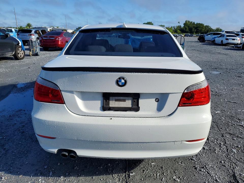 67237856 :رقم المزاد ، WBANV1C50AC156847 vin ، 2010 Bmw 528 مزاد بيع