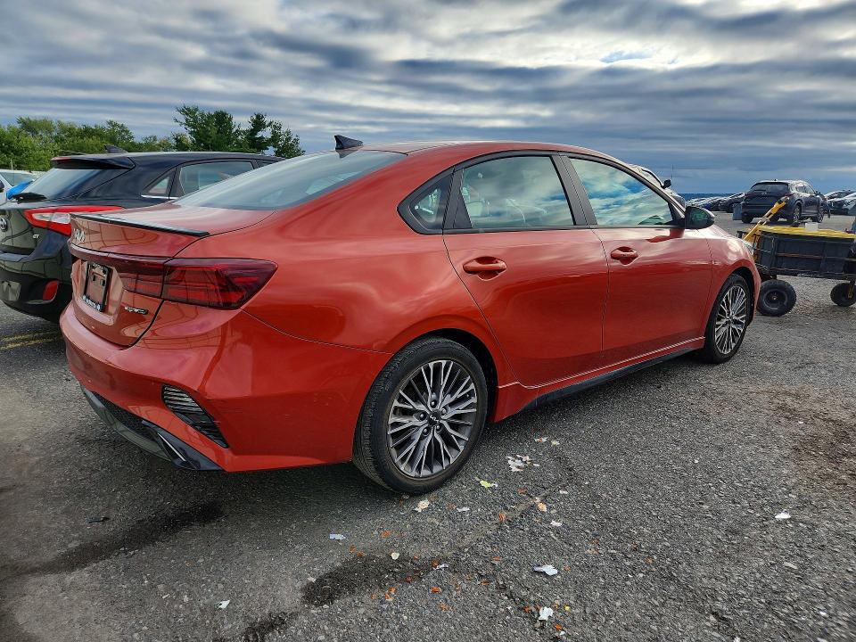 2022 Kia Forte მანქანა იყიდება აუქციონზე, vin: 3KPF54AD5NE492060, აუქციონის ნომერი: 71080596