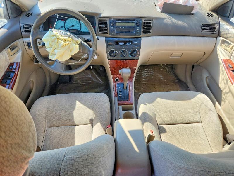 70860246 :رقم المزاد ، 1NXBR32E04Z330708 vin ، 2004 Toyota Corolla مزاد بيع