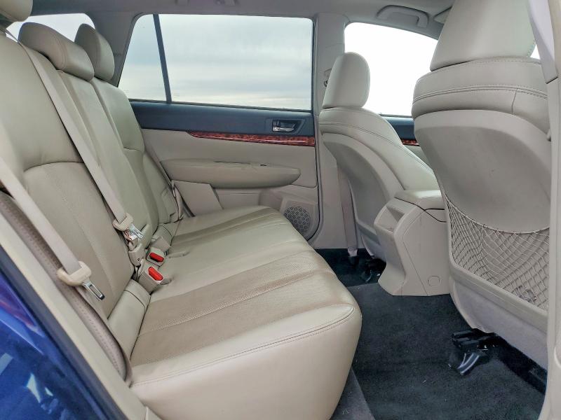 69938386 :رقم المزاد ، 4S4BRBLC8B3440108 vin ، 2011 Subaru Outback مزاد بيع