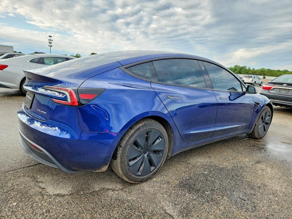 2024 Tesla Model 3 მანქანა იყიდება აუქციონზე, vin: 5YJ3E1EBXRF821409, აუქციონის ნომერი: 68217626