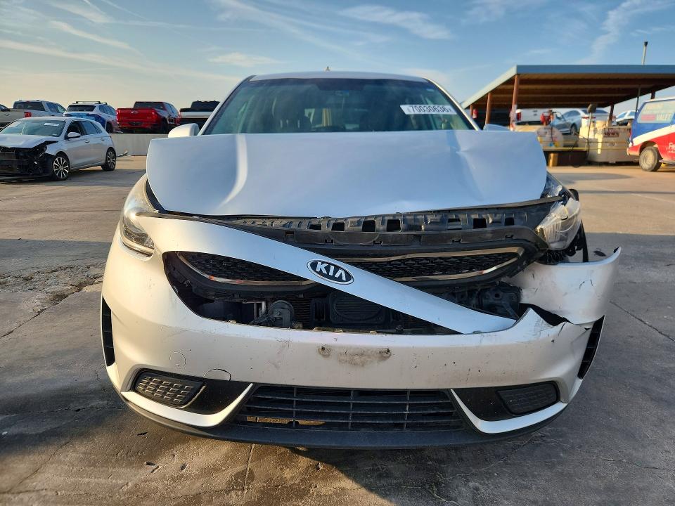 Продаж на аукціоні авто 2018 Kia Niro, vin: KNDCB3LC4J5123528, номер лоту: 70030636