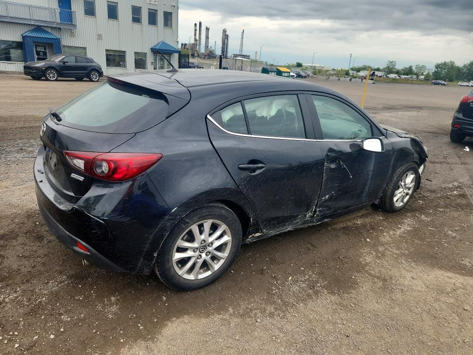 68364186 :رقم المزاد ، 3MZBM1L79FM142569 vin ، 2015 Mazda 3 مزاد بيع