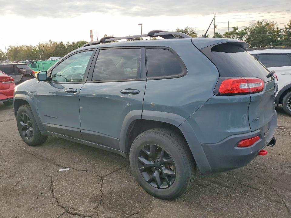 69162066 :رقم المزاد ، 1C4PJMBS9FW610924 vin ، 2015 Jeep Cherokee مزاد بيع