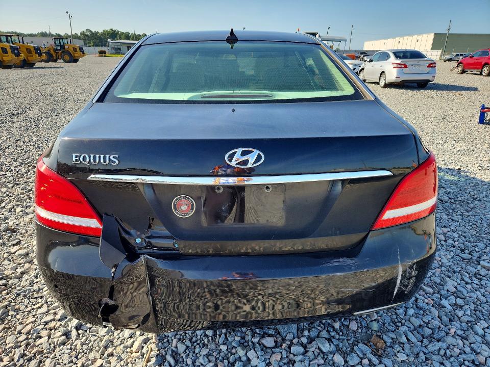 2014 Hyundai Equus მანქანა იყიდება აუქციონზე, vin: KMHGH4JH5EU085318, აუქციონის ნომერი: 69252916