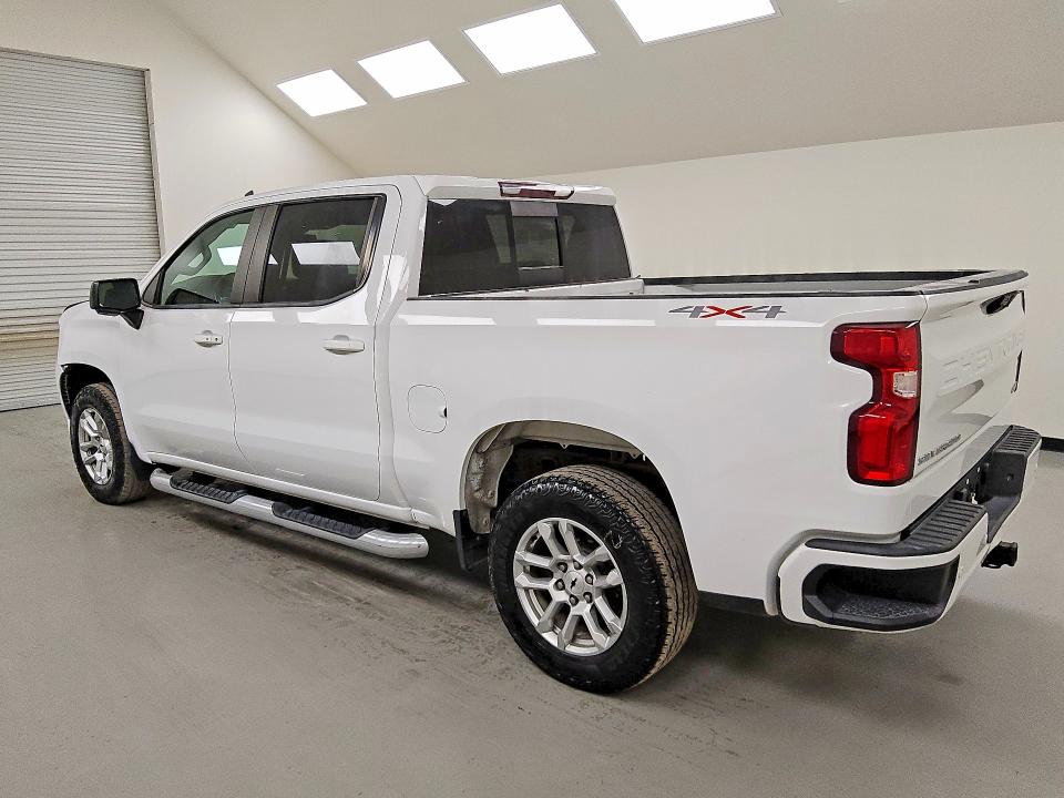70338276 :رقم المزاد ، 3GCUDEED2NG512375 vin ، 2022 Chevrolet Silverado مزاد بيع
