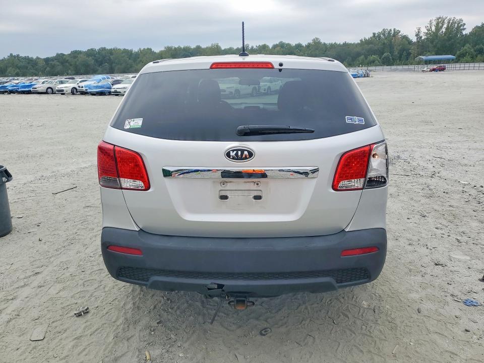 2011 Kia Sorento მანქანა იყიდება აუქციონზე, vin: 5XYKT3A17BG019229        , აუქციონის ნომერი: 69035996
