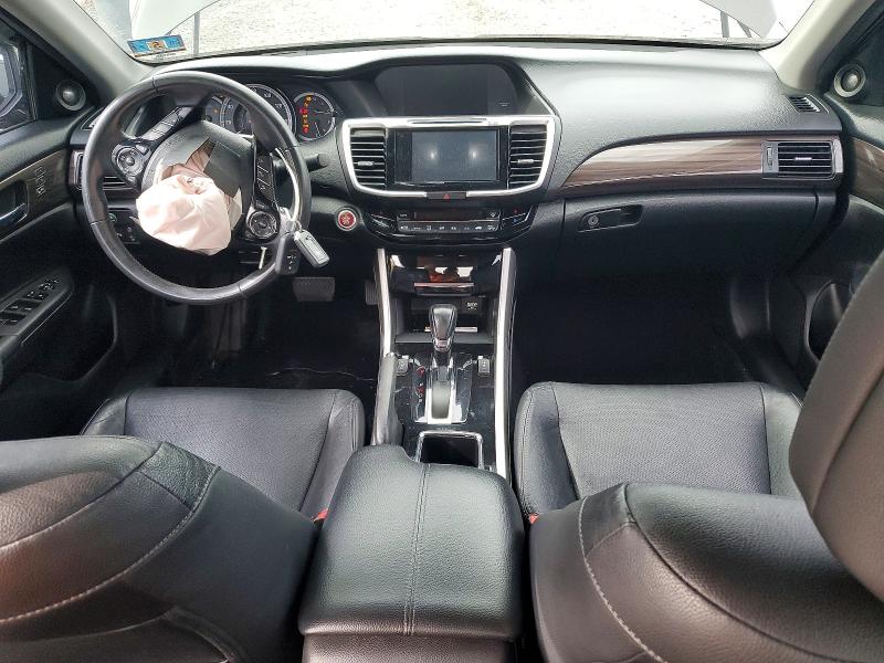 70365036 :رقم المزاد ، 1HGCR3F93HA019353 vin ، 2017 Honda Accord مزاد بيع
