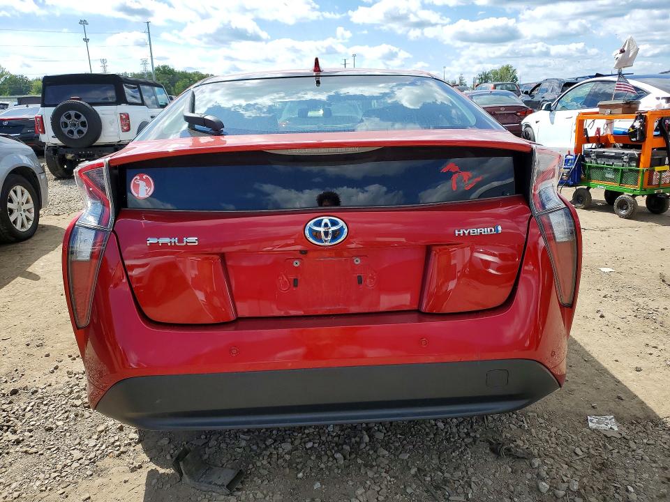 68147166 :رقم المزاد ، JTDKARFU8H3537844 vin ، 2017 Toyota Prius مزاد بيع