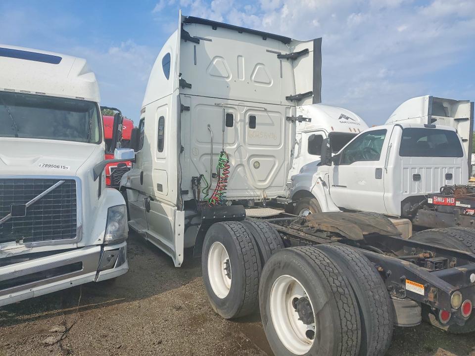 Продаж на аукціоні авто 2016 Freightliner Cascadia 125, vin: 3AKJGLBGXGSHG3174, номер лоту: 60258436