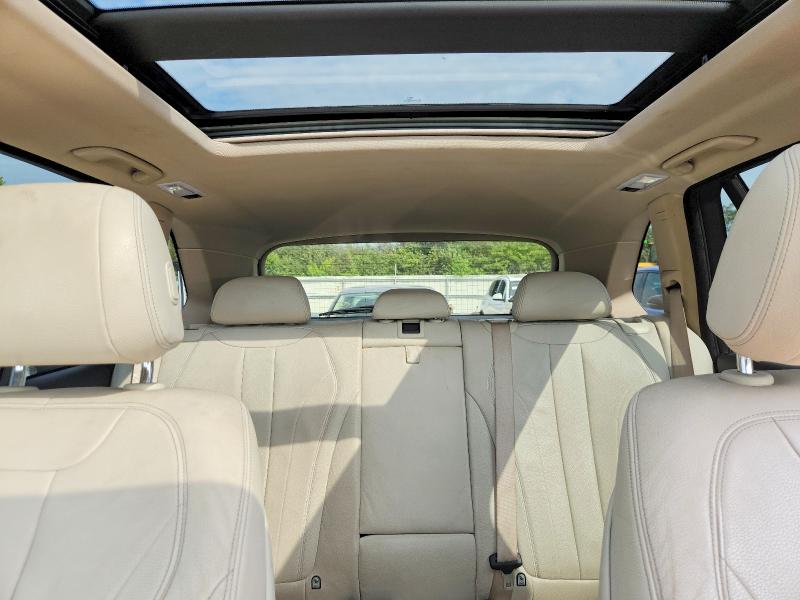 67113876 :رقم المزاد ، 5UXKR0C53F0K63080 vin ، 2015 Bmw X5 مزاد بيع