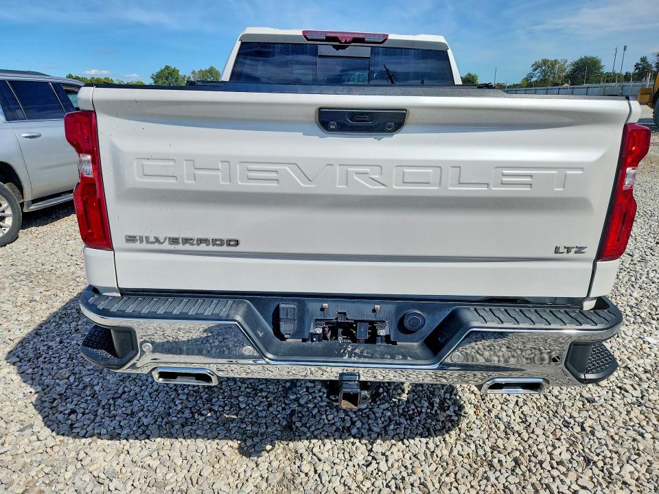Auction sale of the 2022 Chevrolet Silverado, vin: 3GCUDGET3NG677127, lot number: 68813566