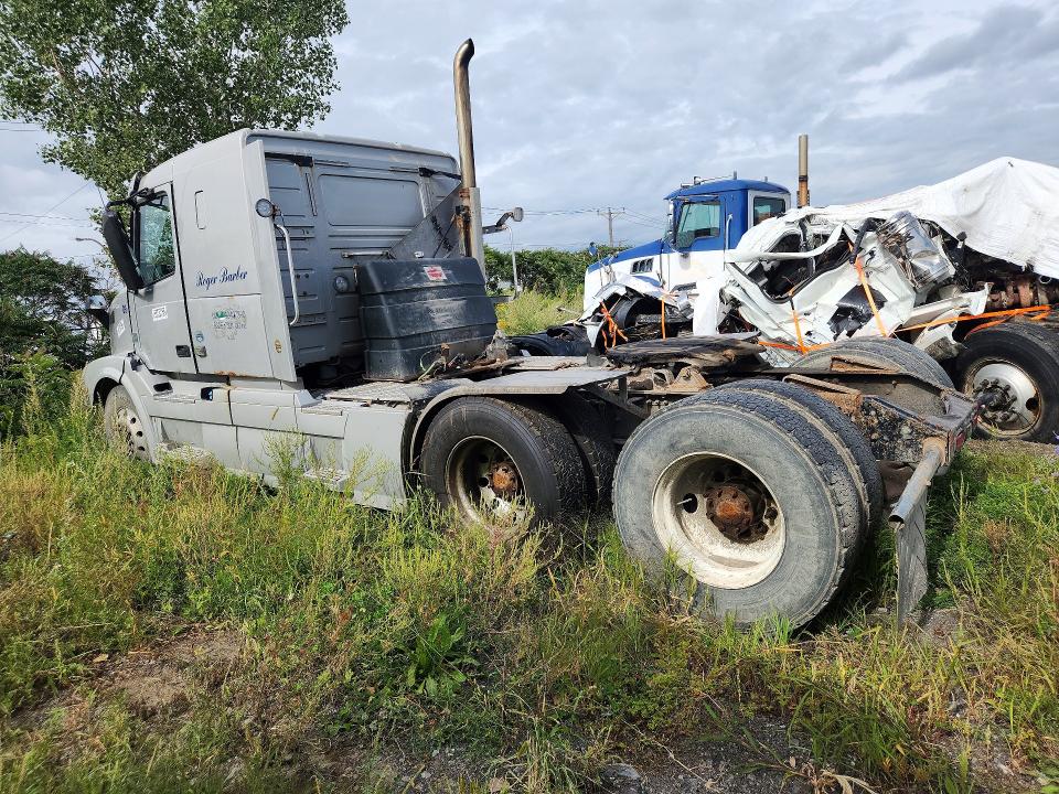 Продажа на аукционе авто 2018 Volvo Vnl, vin: 4V4NC9EH4JN995522, номер лота: 58730766