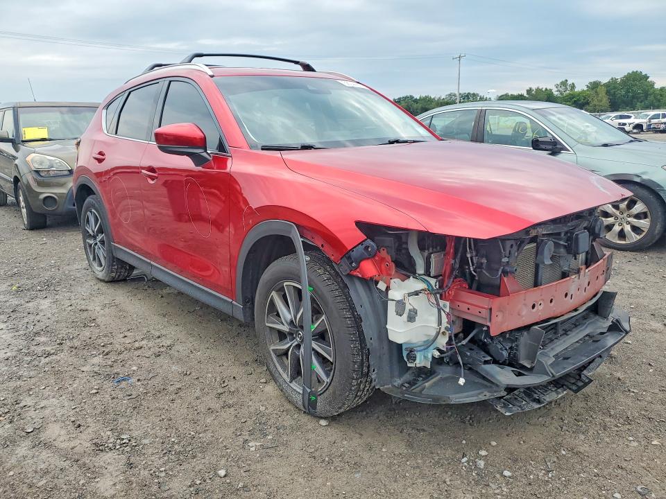 68044926 :رقم المزاد ، JM3KFBDL3H0181394 vin ، 2017 Mazda Cx-5 مزاد بيع