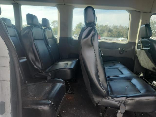 70230116 :رقم المزاد ، 1FBVU4X8XMKA84713 vin ، 2021 Ford Transit مزاد بيع