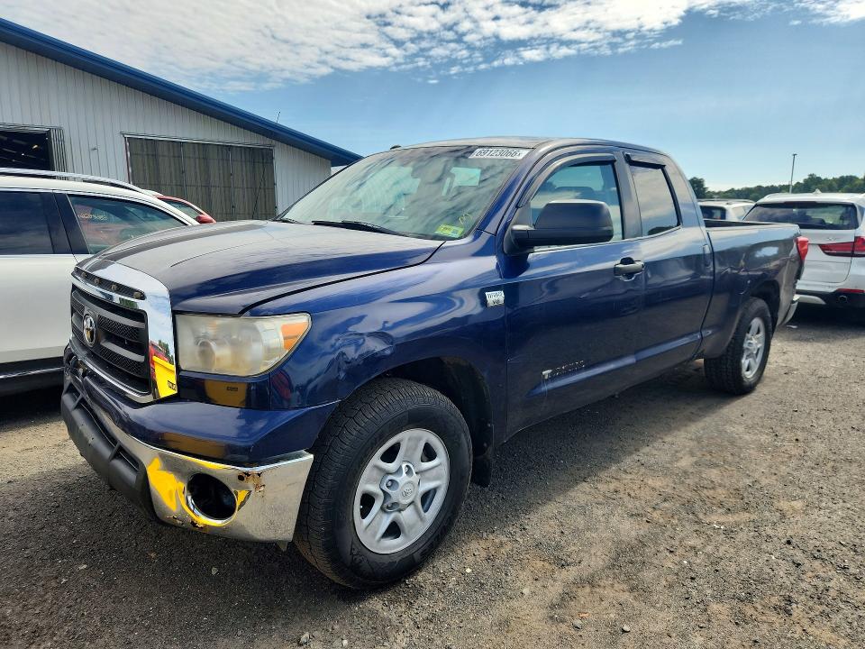 2010 Toyota Tundra მანქანა იყიდება აუქციონზე, vin: 5TFUM5F19AX003653, აუქციონის ნომერი: 69123066