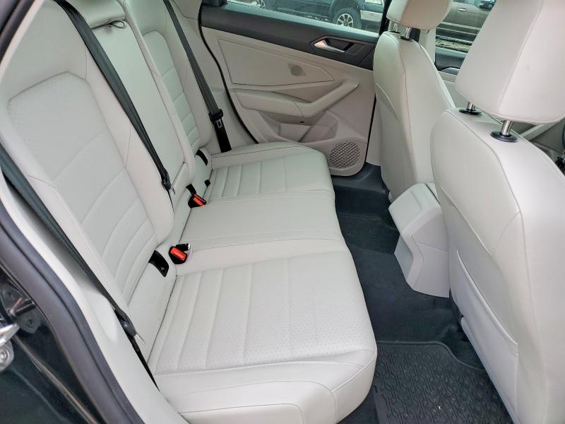 69968976 :رقم المزاد ، 3VW7M7BU0NM006491 vin ، 2022 Volkswagen Jetta مزاد بيع