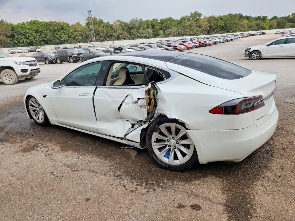Aukcja sprzedaży 2017 Tesla Model S, vin: 5YJSA1E11HF225960, numer aukcji: 68699936